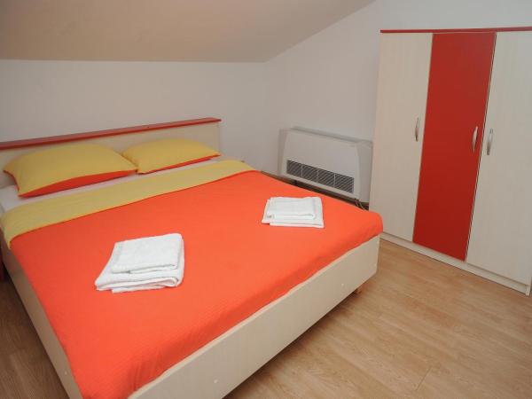 Apartmani Vila Caska : photo 10 de la chambre studio duplex