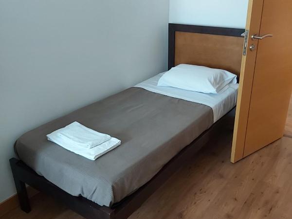 Areia Da Foz : photo 4 de la chambre chambre triple avec salle de bains privative