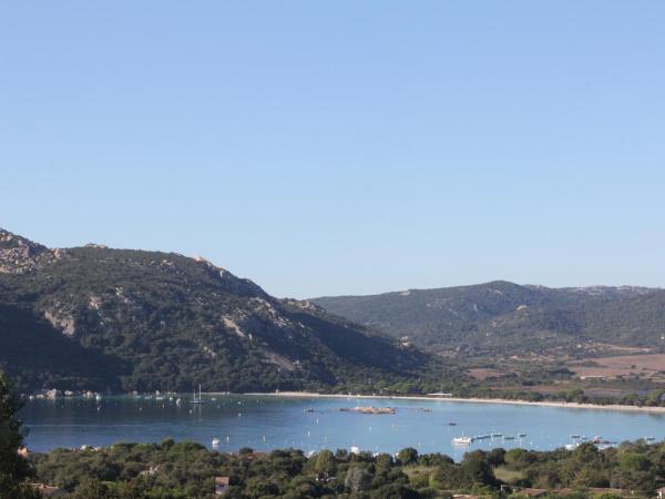 Résidence Monte d'Oro : photo 7 de la chambre villa - vue sur mer