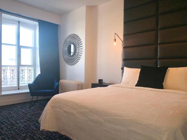 Hotel Le Saint-Paul : photo 5 de la chambre chambre supérieure lit queen-size