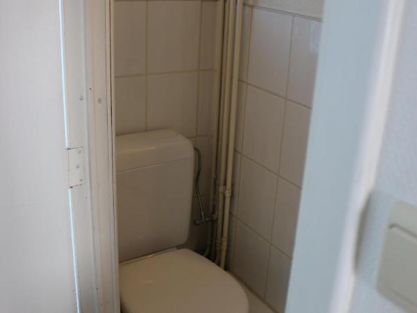 Brussels BnB : photo 6 de la chambre chambre lits jumeaux avec douche 