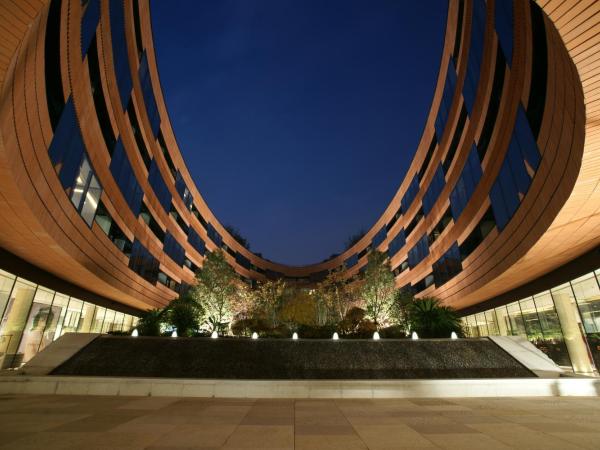 HUALUXE Shanghai Twelve At Hengshan, an IHG Hotel : photo 6 de la chambre chambre premium 