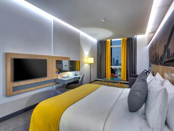 URBAN Al Khoory Hotel : photo 1 de la chambre chambre premium skyline 