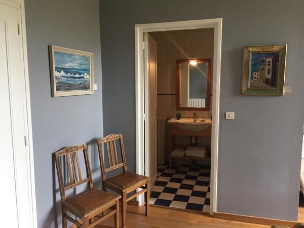 Les Huguets : photo 2 de la chambre chambre quadruple confort