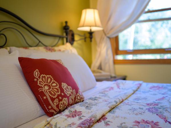 Marina Motel : photo 1 de la chambre suite lit king-size cour