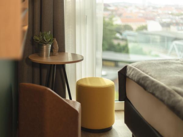 the niu Dwarf : photo 6 de la chambre chambre double supérieure