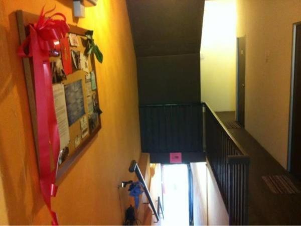 Cocoa Mews Cafe and Homestay : photo 9 de la chambre chambre double deluxe avec salle de bains commune