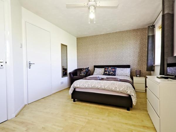 Harlinger Lodge Annexe : photo 4 de la chambre chambre double avec salle de bains privative