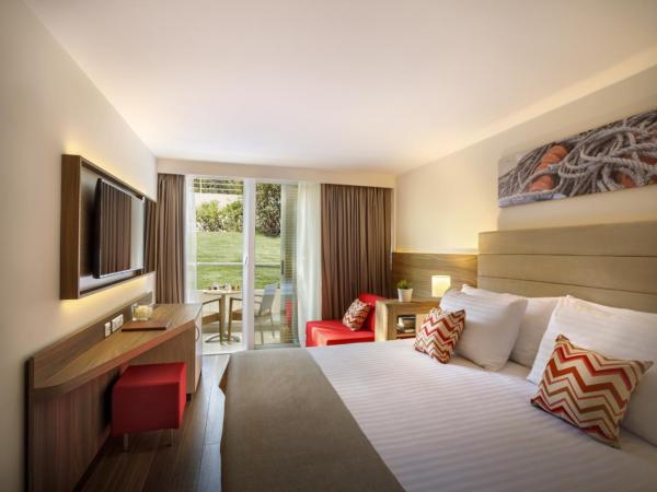 Girandella Valamar Collection Resort : photo 2 de la chambre room for 2+1 - family