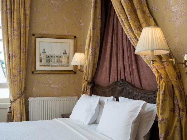 Dukes Bath : photo 10 de la chambre hébergement lit king-size supérieur