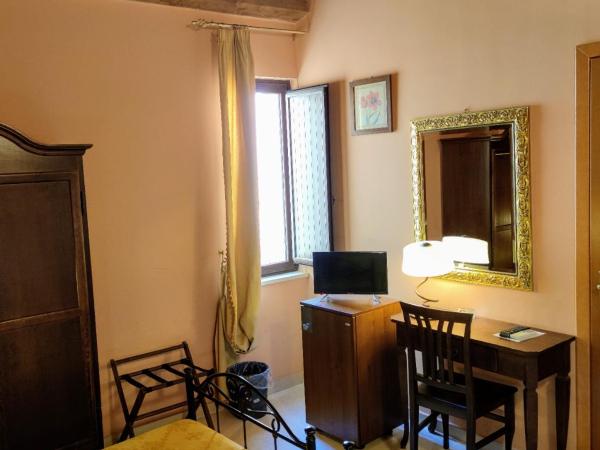 Sorella Luna : photo 2 de la chambre chambre double ou lits jumeaux Économique