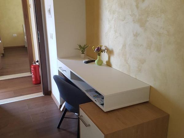 Hotel Natura Vilanija : photo 3 de la chambre chambre quadruple standard