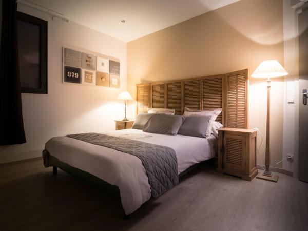 B&B Maison d'hôte et gite Mas d'Eymard : photo 1 de la chambre chambre double supérieure