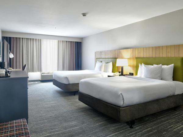 Country Inn & Suites by Radisson, Oklahoma City Airport, OK : photo 3 de la chambre chambre avec 2 grands lits queen-size