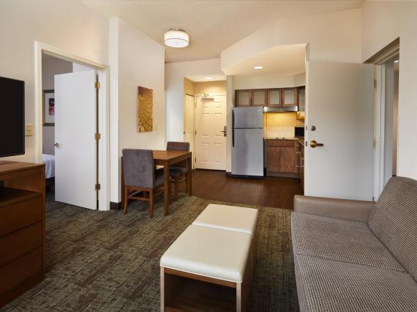 Staybridge Suites Orlando South, an IHG Hotel : photo 1 de la chambre suite 2 chambres