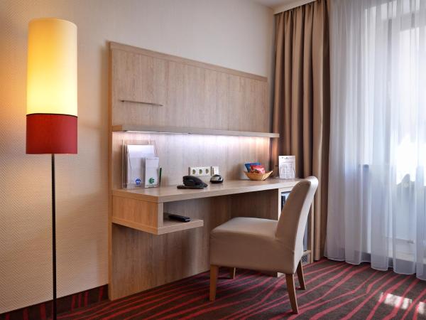 Europäischer Hof : photo 4 de la chambre standard triple room facing courtyard (no air-condition)