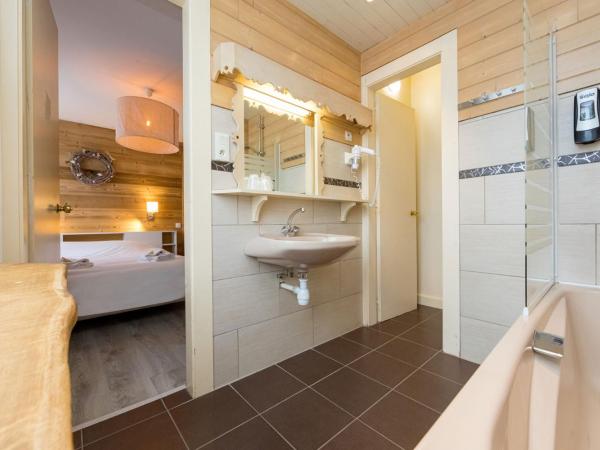 Hôtel Restaurant l'Aubergade : photo 6 de la chambre chambre double