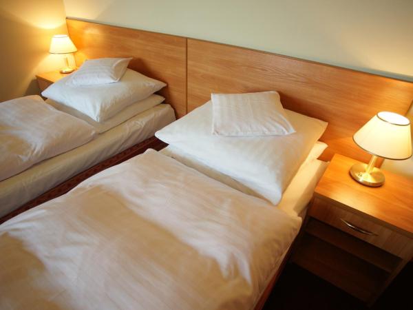 Hotel Grodzki : photo 1 de la chambre chambre lits jumeaux