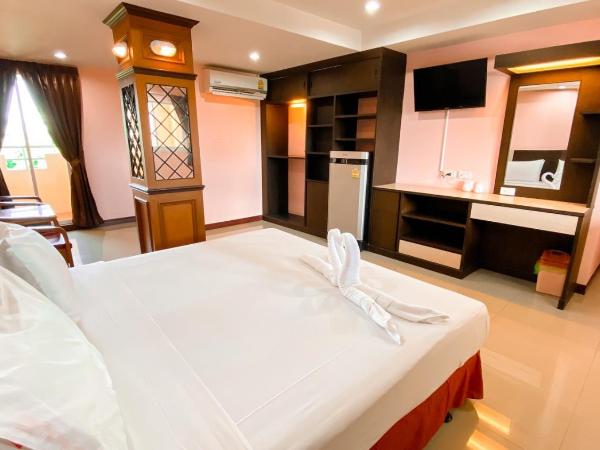 AA Pattaya Ville : photo 2 de la chambre petite suite
