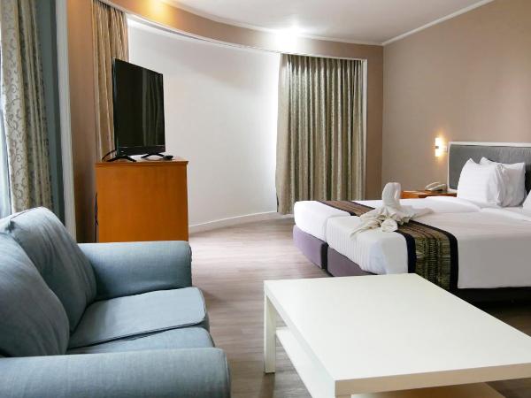 Trang Hotel Bangkok - SHA Plus : photo 5 de la chambre suite junior