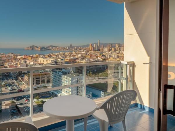 Hotel RH Victoria & Spa : photo 7 de la chambre chambre double avec terrasse - vue sur mer