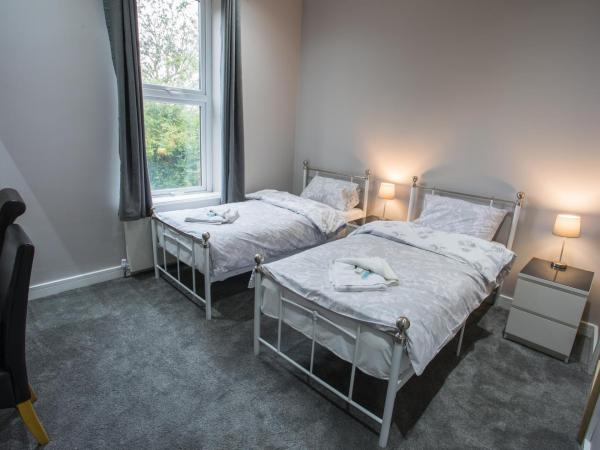 High Bank Hotel : photo 1 de la chambre chambre lits jumeaux avec salle de bains privative