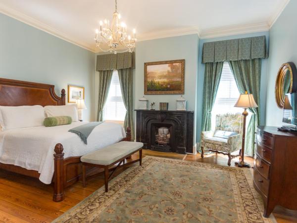The Gastonian, Historic Inns of Savannah Collection : photo 7 de la chambre tomochichi room - classic king
