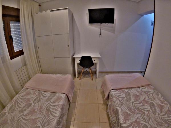 Pension El Figon : photo 2 de la chambre chambre lits jumeaux