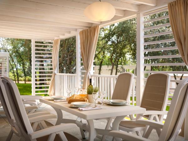 Maistra Camping Amarin Mobile homes : photo 4 de la chambre mobile home standard