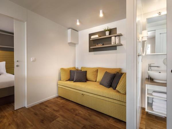 Maistra Camping Amarin Mobile homes : photo 8 de la chambre mobile home standard