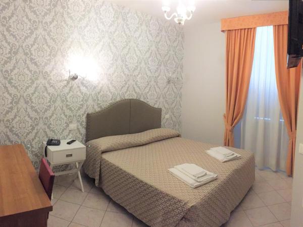 Hotel Lo Scudiero : photo 3 de la chambre chambre double ou lits jumeaux