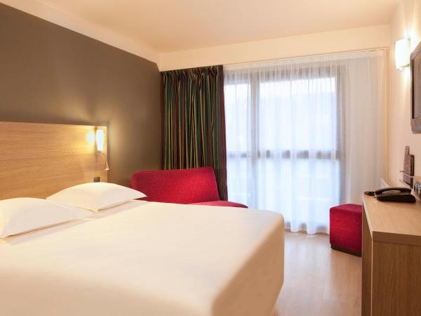 Escale Oceania Quimper Centre : photo 3 de la chambre deux chambres doubles adjacentes 