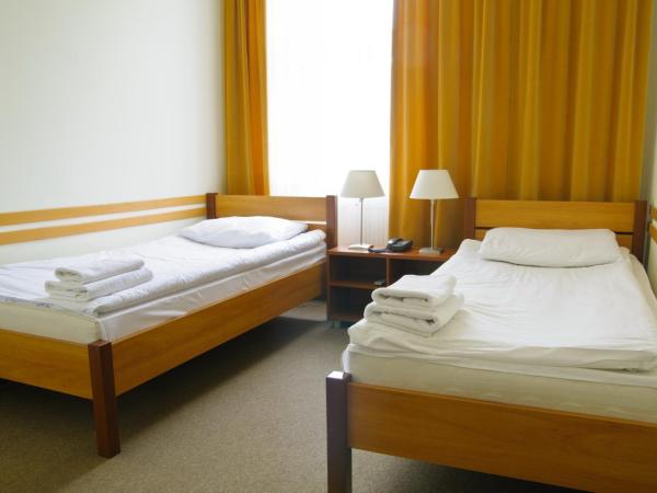 Baza Hotelowa Bobrowiecka 9 : photo 1 de la chambre chambre lits jumeaux standard