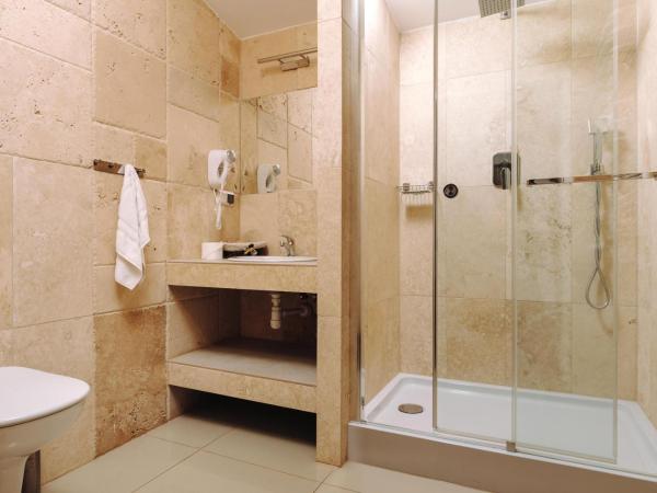 Hotel Legenda : photo 3 de la chambre grande chambre double