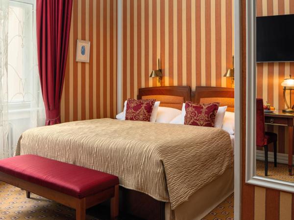 Hotel Paris Prague : photo 6 de la chambre chambre deluxe double ou lits jumeaux