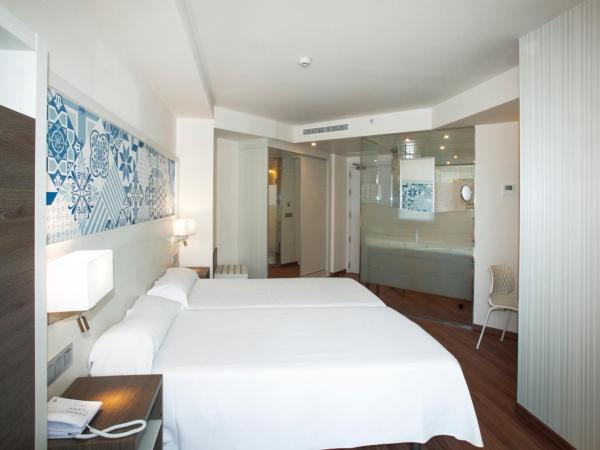 Port Benidorm Hotel & Spa 4* Sup : photo 1 de la chambre chambre double (2 adultes)