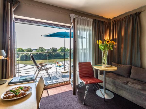 Niebieski Art Hotel & Spa : photo 3 de la chambre chambre double avec terrasse