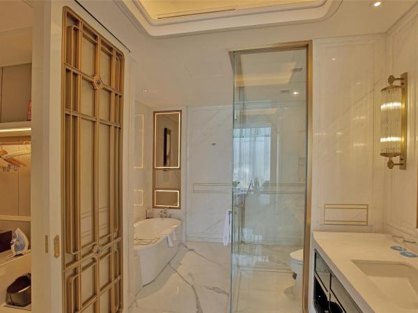 Wyndham Qingdao : photo 1 de la chambre elegant family suite with 2 king bed rooms