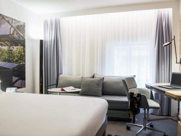 Novotel Den Haag City Centre : photo 2 de la chambre chambre double supérieure avec canapé