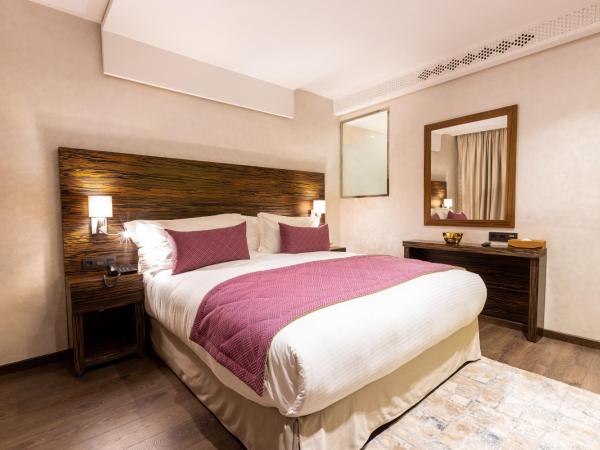 Nour Plazza Hotel : photo 9 de la chambre suite deluxe avec lit king-size