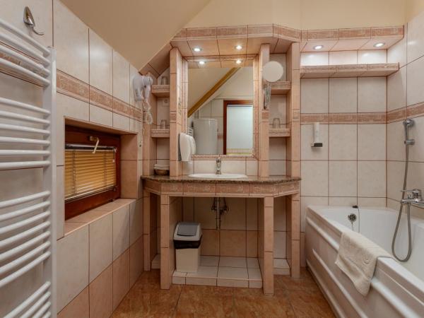 Illés Hotel : photo 8 de la chambre appartement 2 chambres