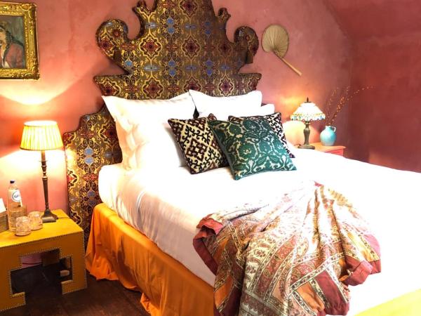 B&B Villa le Vert-Bois : photo 1 de la chambre chambre double avec salle de bains privative extérieure