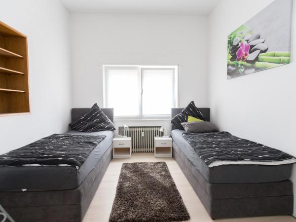 Oberkasseler Hof Bonn : photo 3 de la chambre apartment 15 (ground floor)