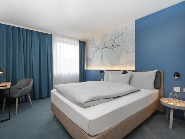 H4 Hotel Leipzig : photo 3 de la chambre chambre double ou lits jumeaux confort 
