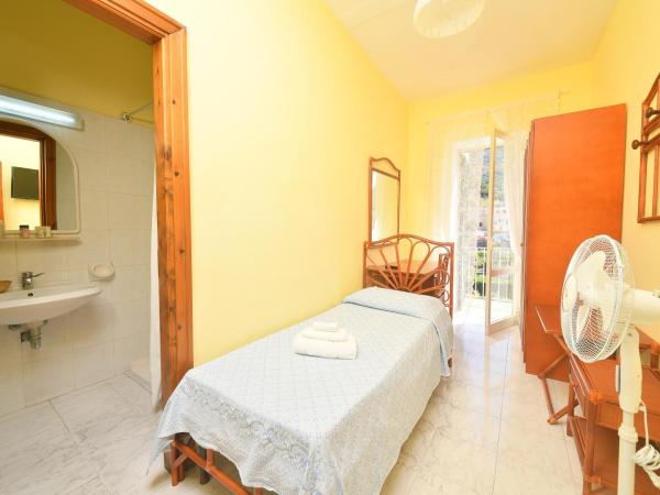 Hotel Maremonti : photo 1 de la chambre chambre simple