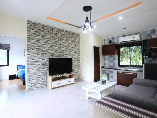 Baan Rabiengkao Hua Hin : photo 8 de la chambre villa - vue sur jardin