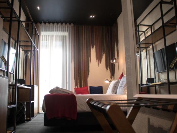 34 GuestHouse : photo 1 de la chambre chambre lits jumeaux avec balcon