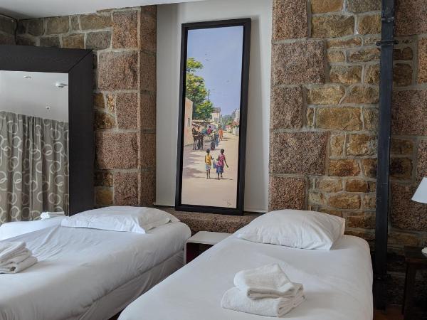 Hotel De L'Europe : photo 2 de la chambre suite familiale