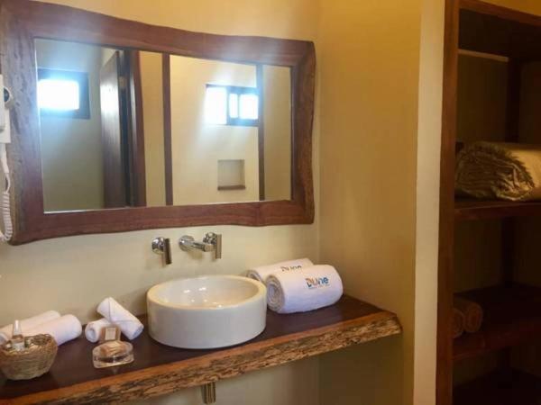 Dune Boutique Hotel located at the party zone : photo 4 de la chambre room #153519718