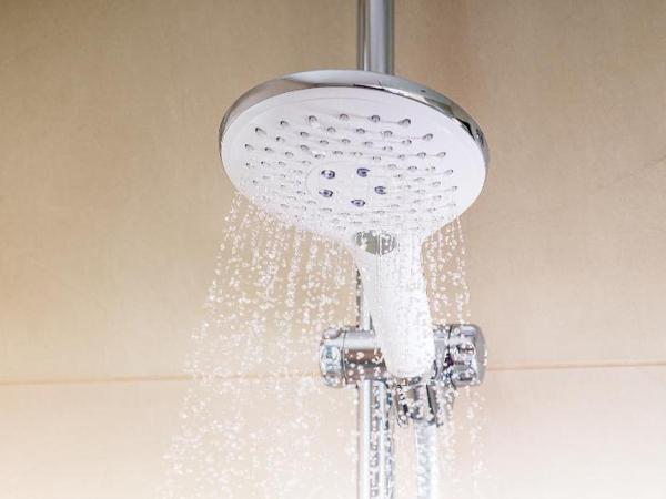 NH Collection Berlin Mitte am Checkpoint Charlie : photo 2 de la chambre room #6057046